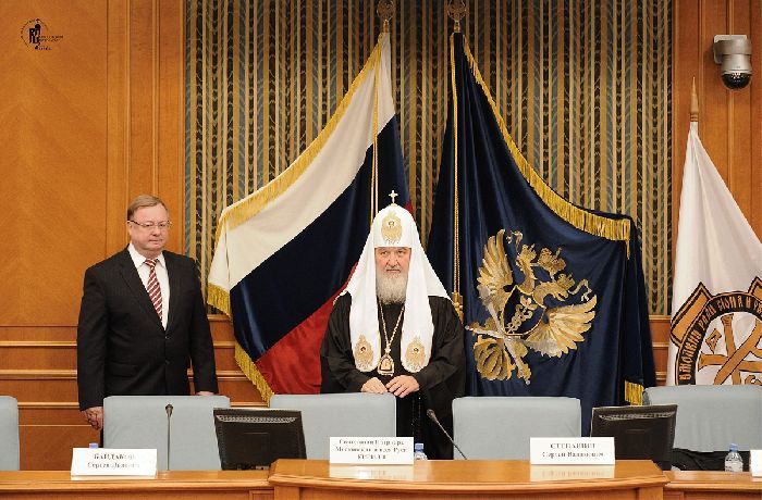Mosca - Il presidente Sergej Stepashin e il patriarca Kirill