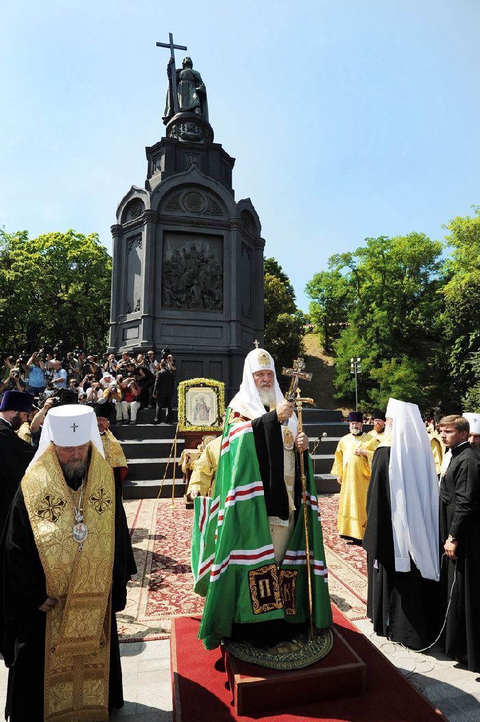 Kiev - Benedizione del popolo ucraino