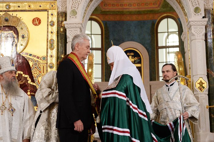 Mosca - Servizio patriarcale nella festa dell'Ascensione nel Monastero Sretensky. Consacrazione della Chiesa della Resurrezione di Cristo e dei Nuovi Martiri e Confessori della Chiesa Russa.