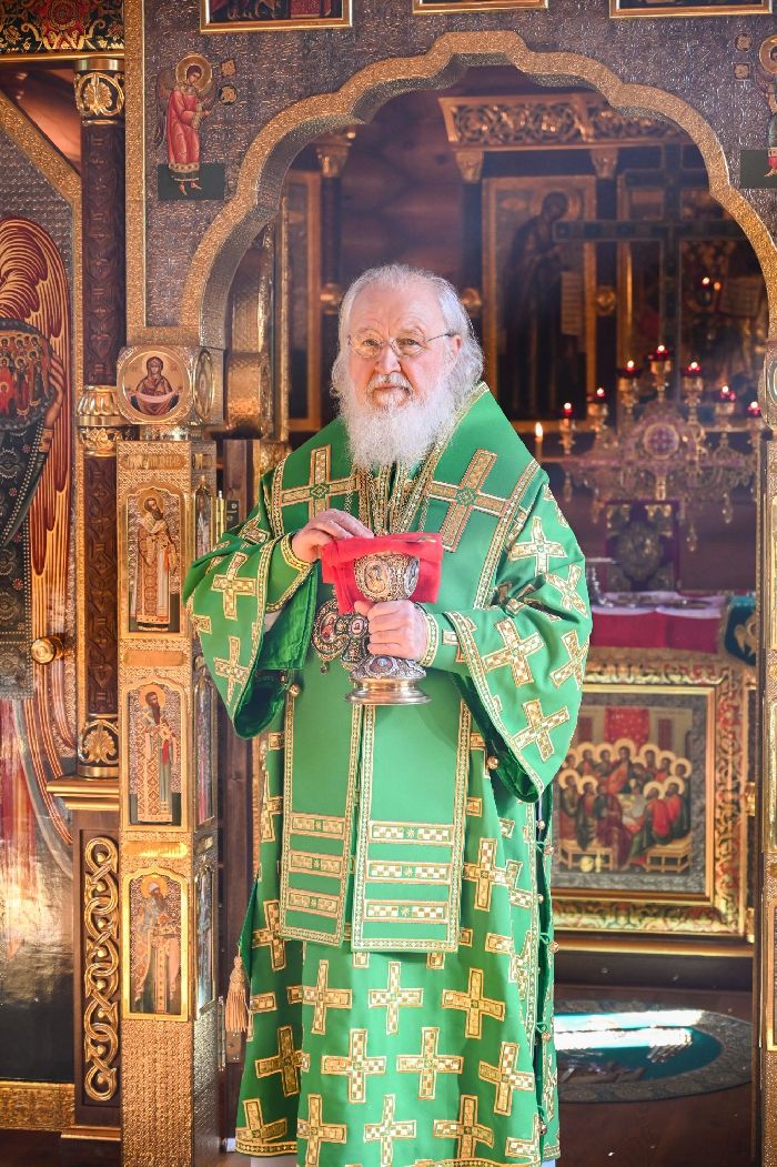 Peredelkino - Servizio patriarcale nel giorno della memoria di san Sergio di Radonezh nello skit di Alexander Nevsky.