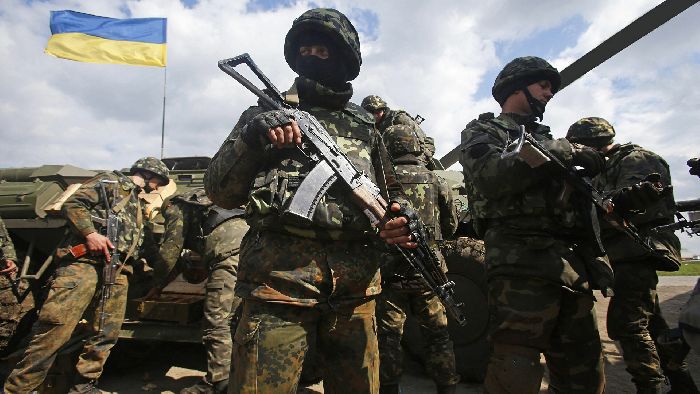  Militari ucraini nei pressi della linea di demarcazione nel Donbass. CC BY 2.0 / Ministry of Defense of Ukraine / Vadim Kovalov / War Ukraine. Da: it.sputniknews.com.