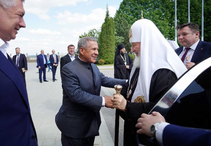 Kazan - Visita patriarcale nella metropolia del Tatarstan. Incontro con il capo (rais) della Repubblica del Tatarstan R.N. Minnikhanov. Foto di Oleg Varov.