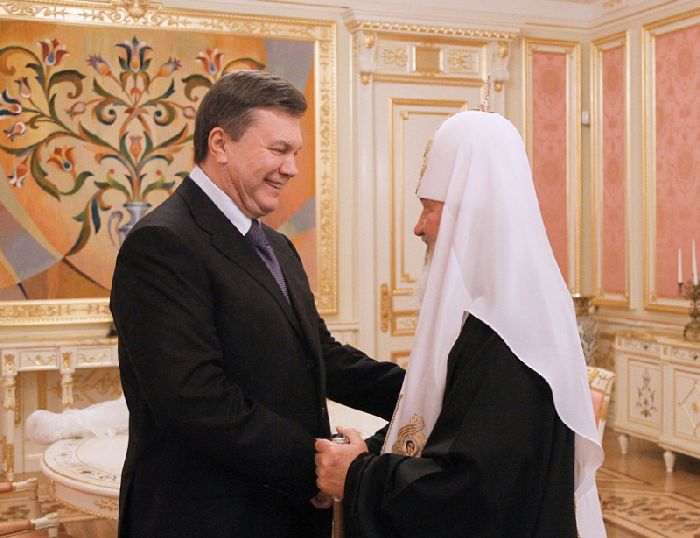 Kiev - Il Patriarca Kyrill e il Presidente ucraino Yanukovich