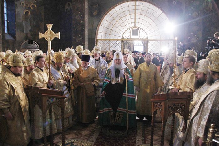 Kiev - Divina Liturgia nella chiesa dei Santi Padr Antonio e Teodosio