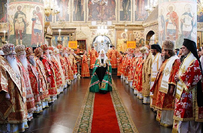 Mosca, Cremlino - Cattedrale della Dormizione. Liturgia nel giorno dei Santi Cirillo e Metodio.
