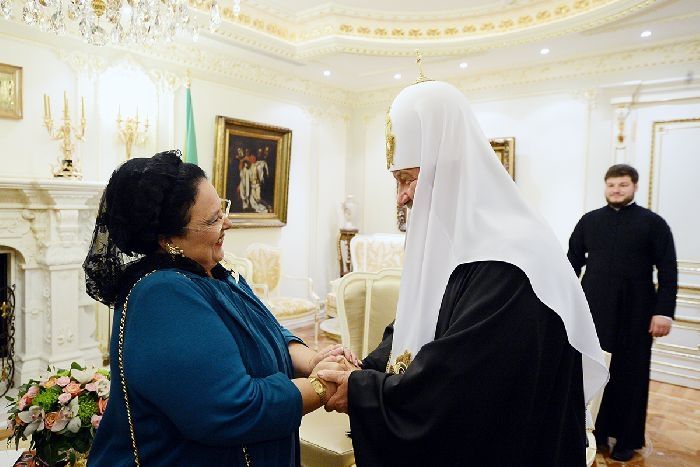 Mosca - La granduchessa Maria Romanov e Sua Santità il Patriarca Kirill