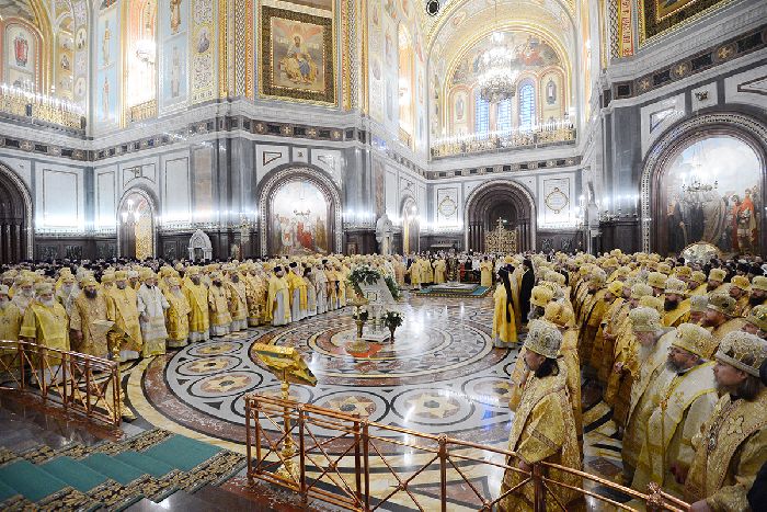 Mosca - Solenne Liturgia nel IV anniversario di intronizzazione del Patriarca Kirill