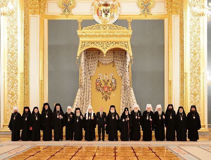Mosca - Gran Palazzo del Cremlino. Putin con i Gerarchi delle Chiese ortodosse.