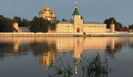 Kostroma - Monastero Ipat'ev. Luogo di origine della dinastia dei Romanov