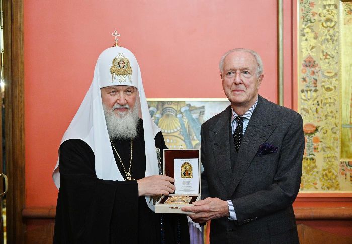  Mosca - Trasferimento del dipinto «Il Santo Principe Vladimir e la Santa Principessa Olga» per la Cattedrale di Vladimir a Chersoneso.