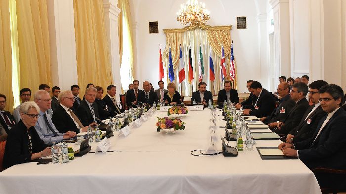 Trattative a Vienna sul programma del nucleare iraniano. © Afp 2021 / Joe Klamar. Da: it.sputniknews.com.