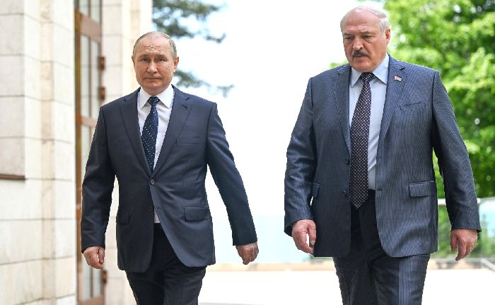 Sochi – Vladimir Putin con il presidente della Bielorussia Alexander Lukashenko. Foto: RIA Novosti. 