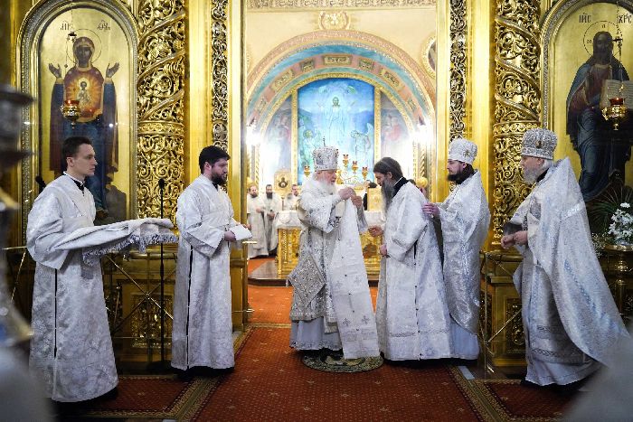 Mosca - Servizio patriarcale nella festa della Teofania nella Cattedrale della Teofania a Mosca. Foto di Sergej Vlasov.
