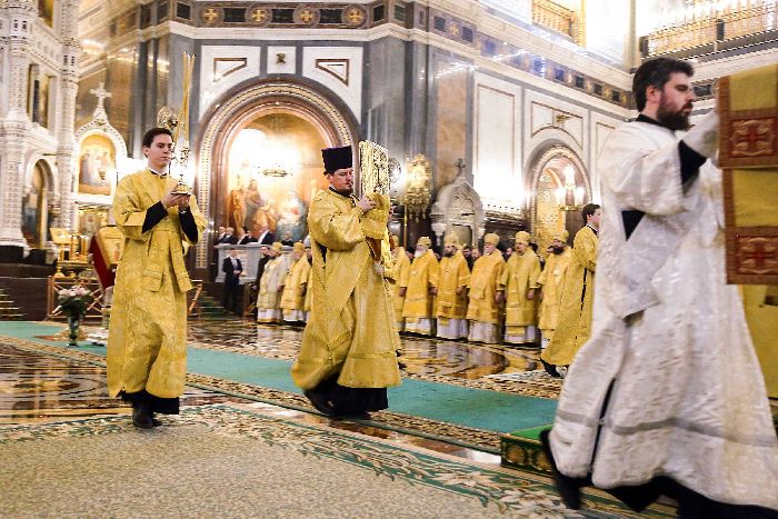 Mosca - Servizio patriarcale nel giorno della memoria della martire Tatiana nella Cattedrale di Cristo Salvatore. Foto di Sergej Vlasov.