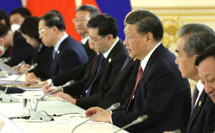 Il presidente della Repubblica popolare cinese Xi Jinping ai colloqui russo-cinesi in un formato ampliato. Foto: Sergei Karpukhin, TASS